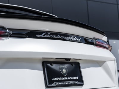 2022 Lamborghini Urus Base