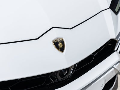 2022 Lamborghini Urus Base