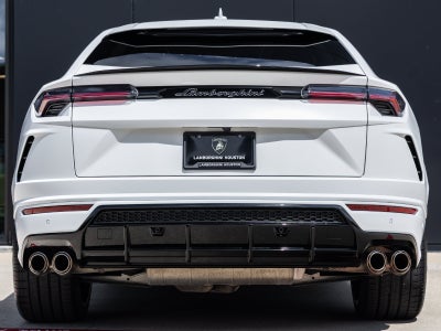 2022 Lamborghini Urus Base