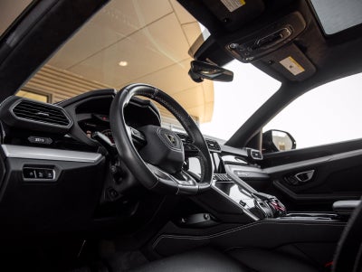 2021 Lamborghini Urus Base