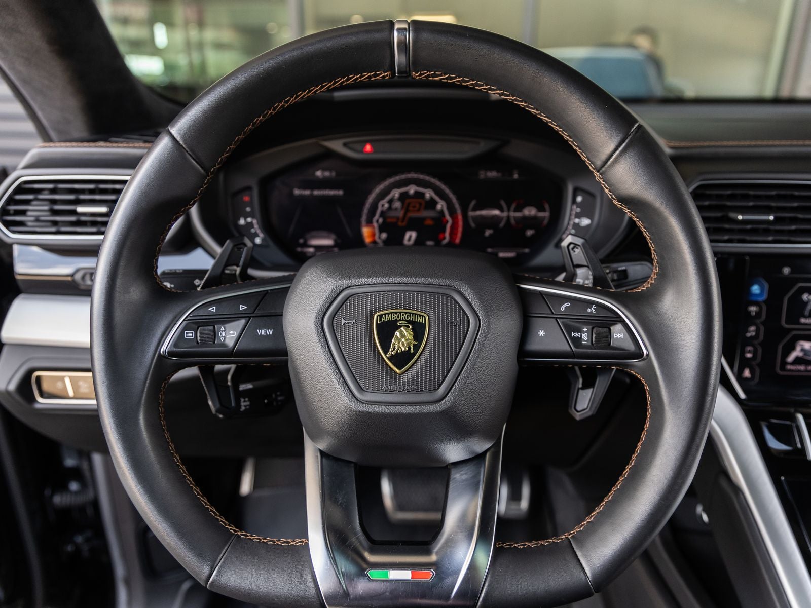 2021 Lamborghini Urus Base