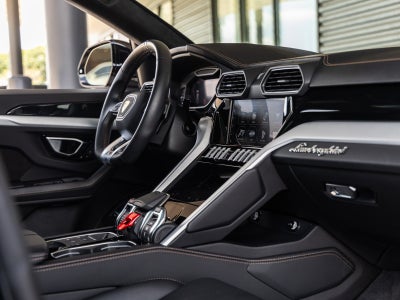 2021 Lamborghini Urus Base
