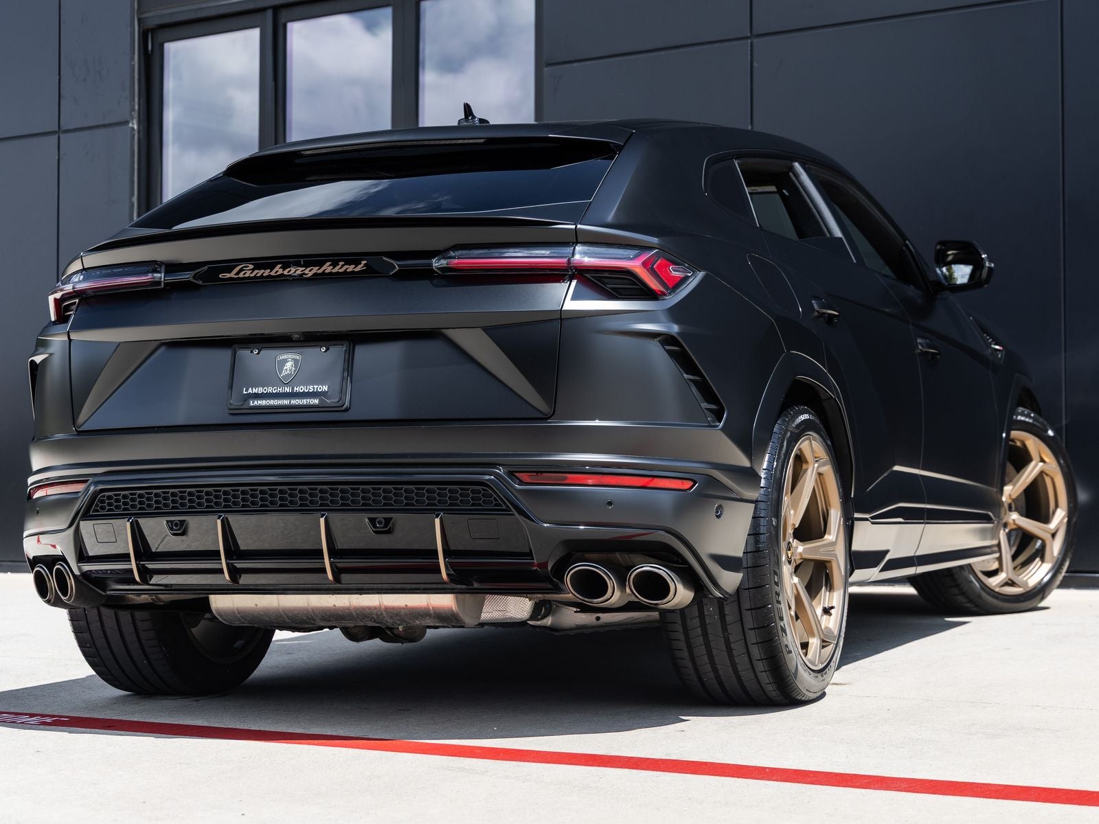 2021 Lamborghini Urus Base