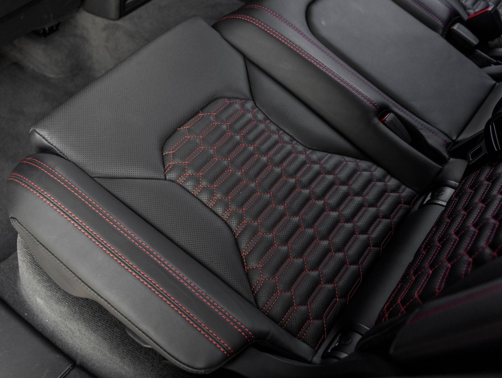 2022 Lamborghini Urus Base