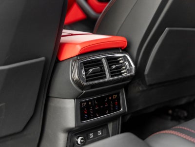 2022 Lamborghini Urus Base