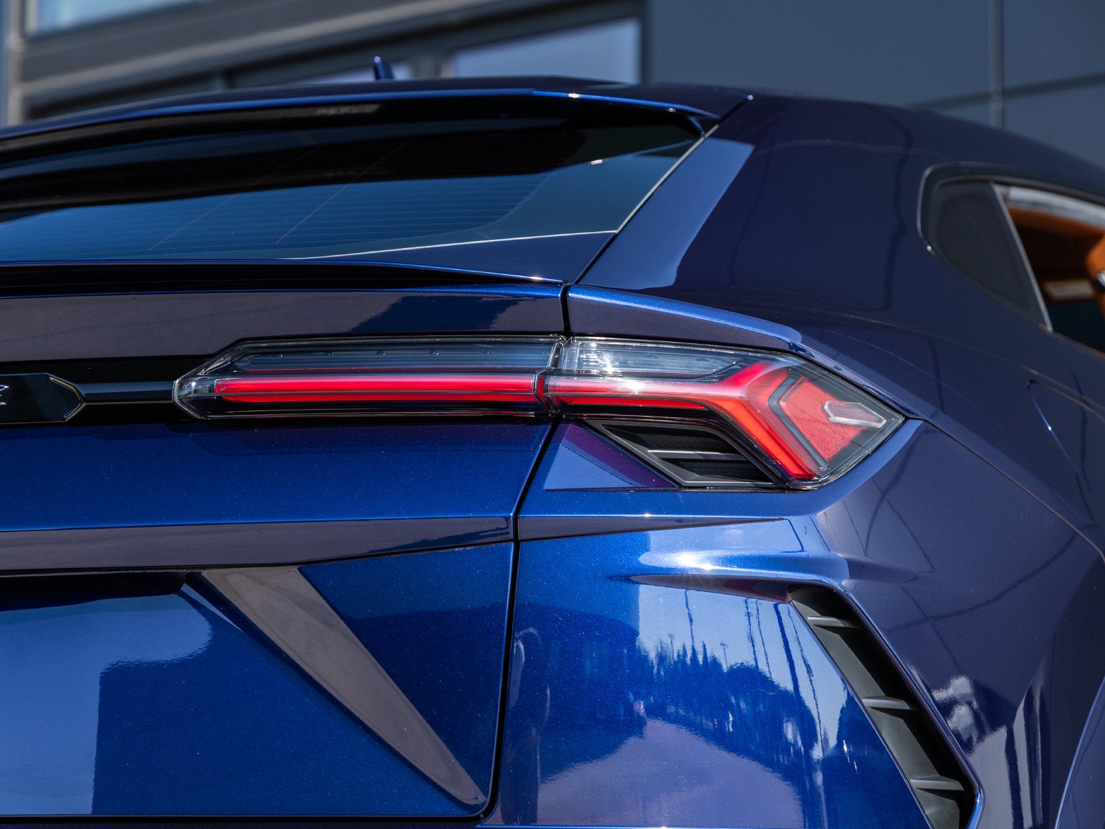 2021 Lamborghini Urus Base