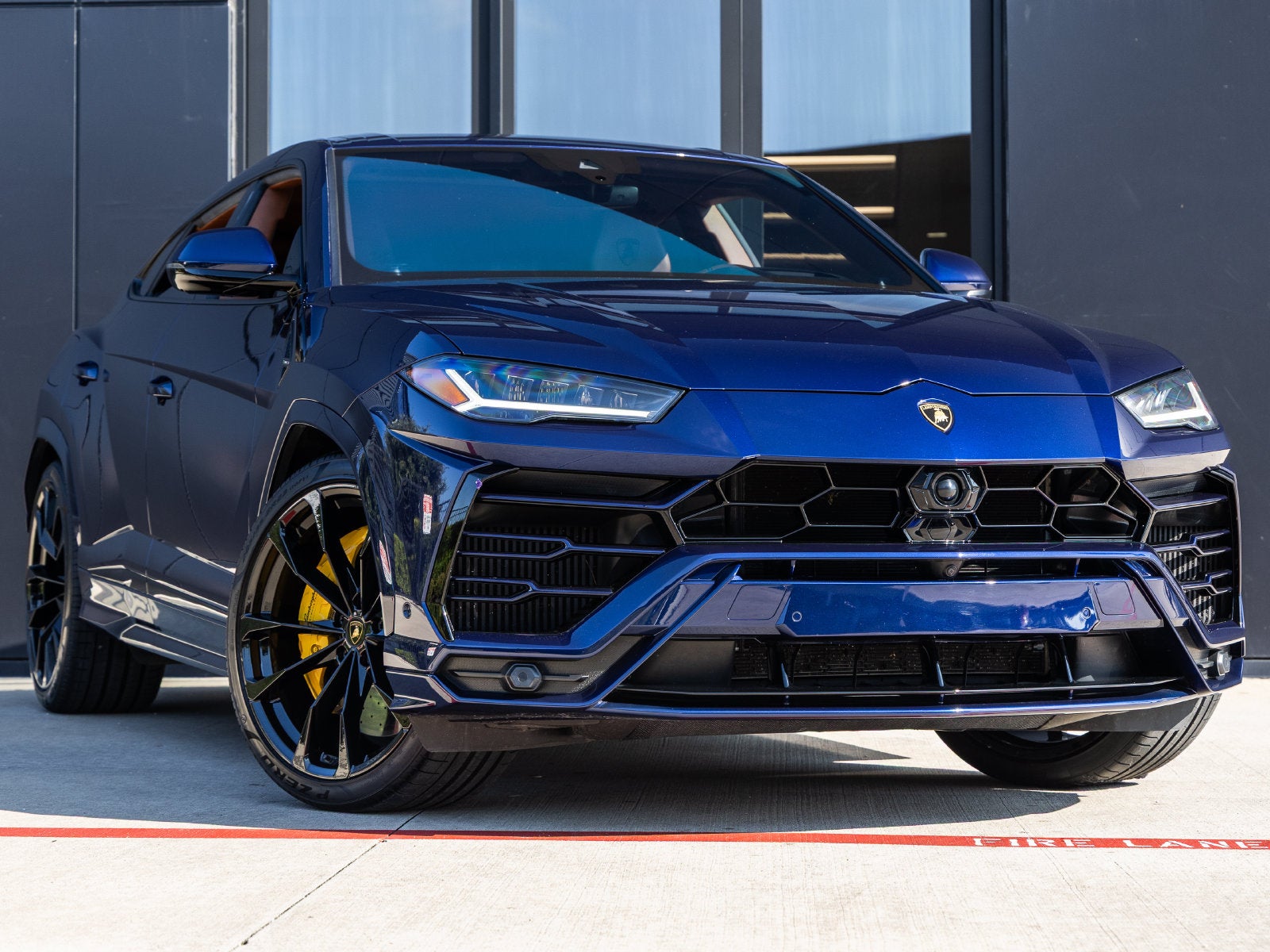 2021 Lamborghini Urus Base