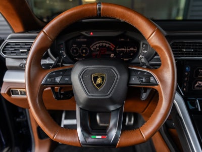 2021 Lamborghini Urus Base