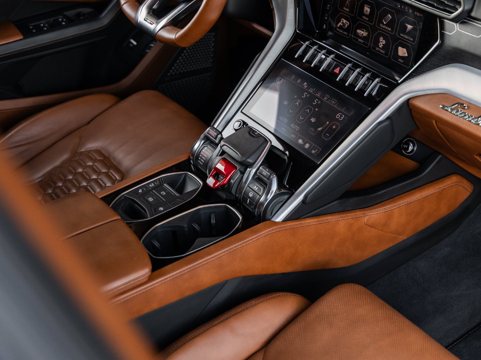 2021 Lamborghini Urus Base