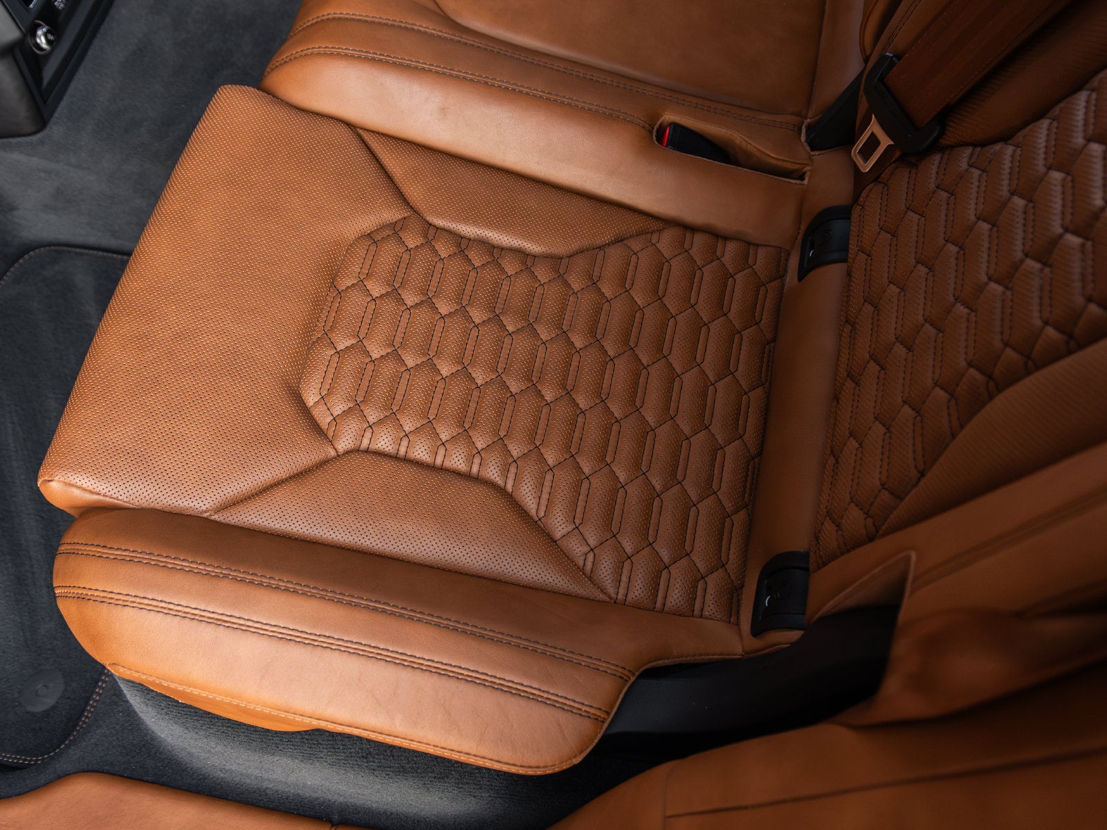 2021 Lamborghini Urus Base
