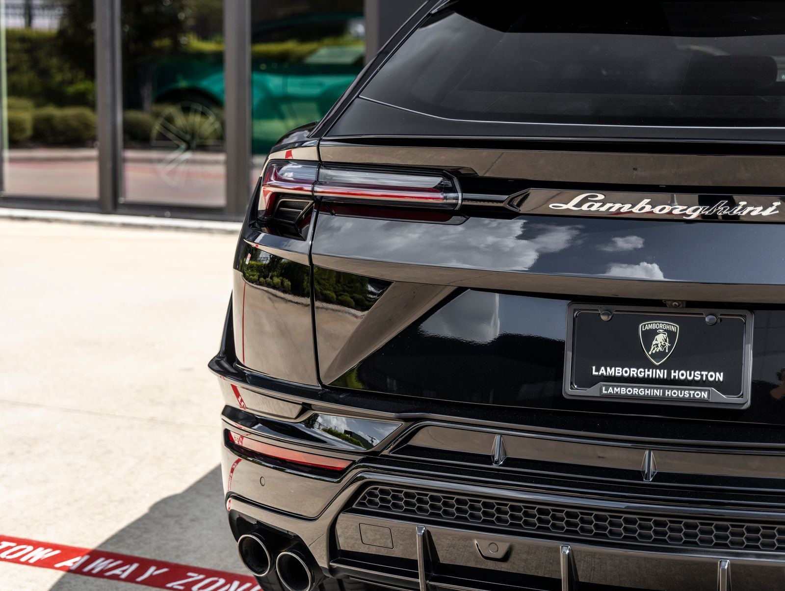 2024 Lamborghini Urus S