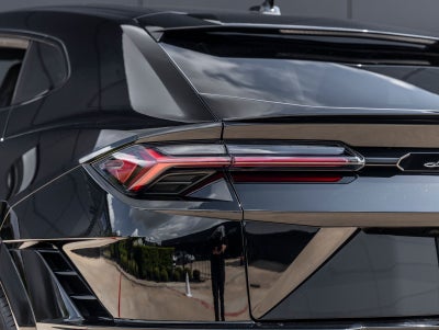 2024 Lamborghini Urus S
