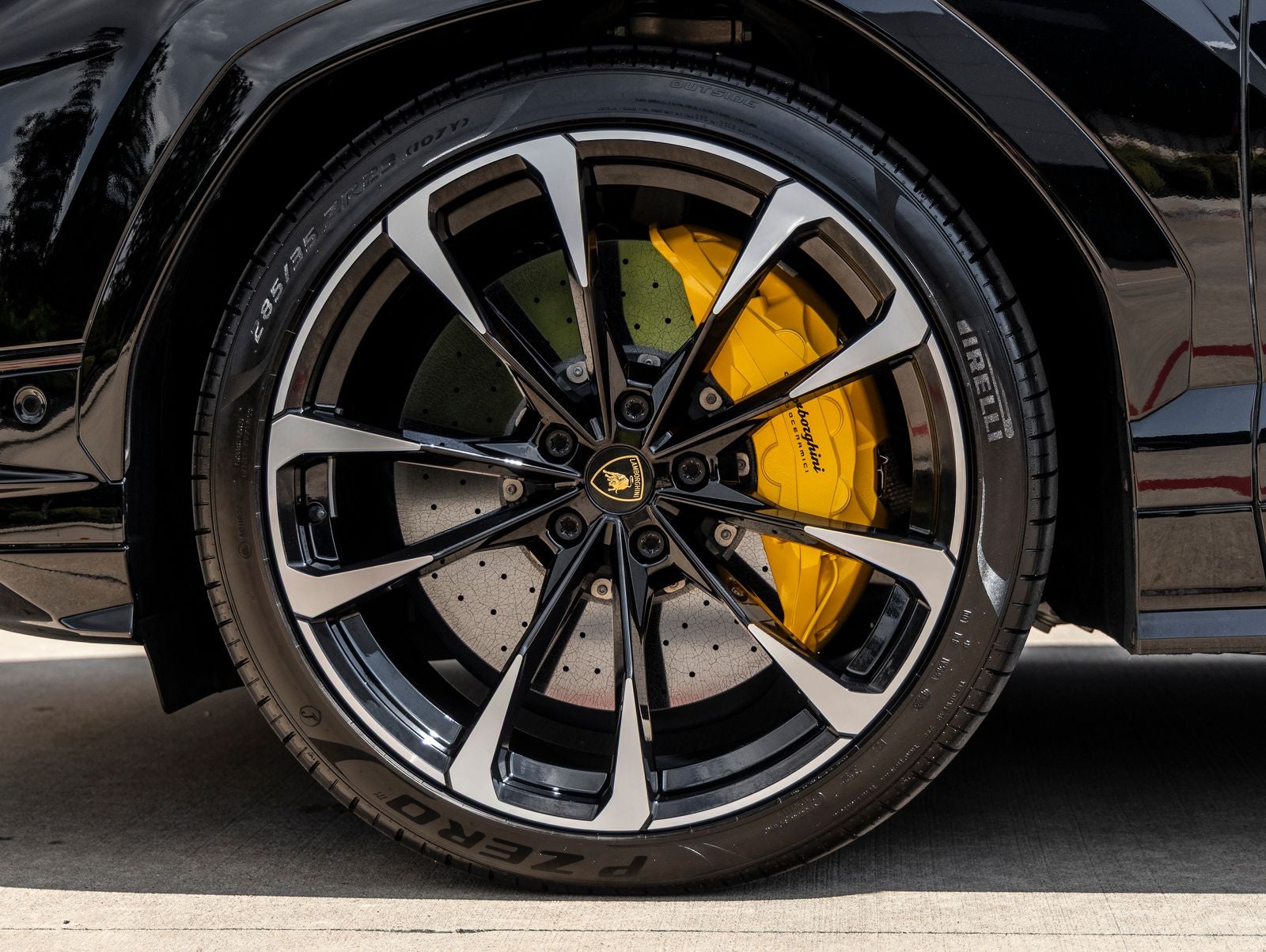 2024 Lamborghini Urus S