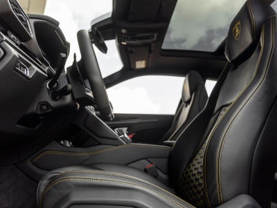 2024 Lamborghini Urus S