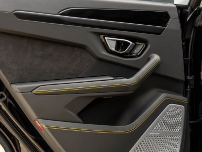 2024 Lamborghini Urus S