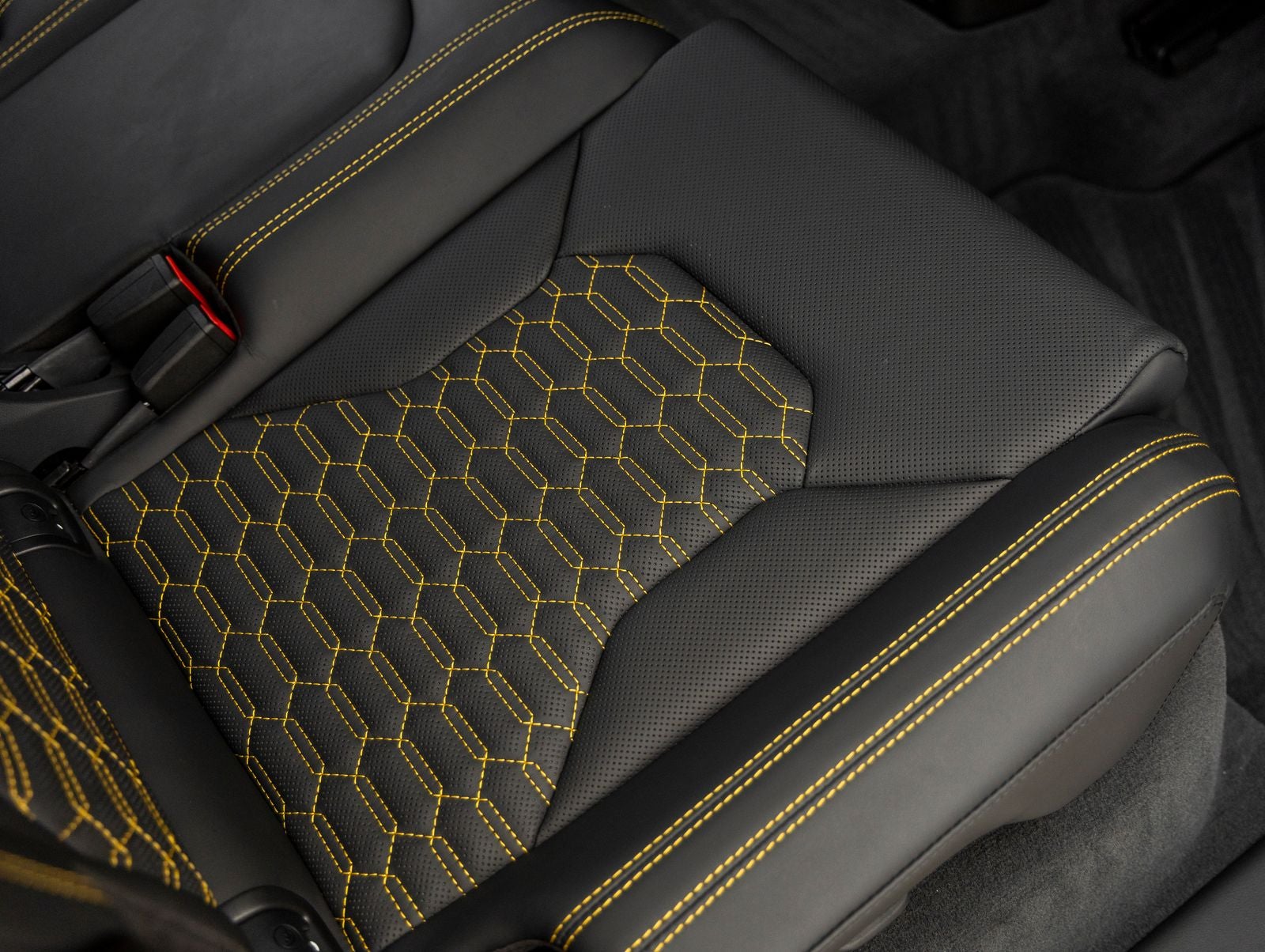 2024 Lamborghini Urus S