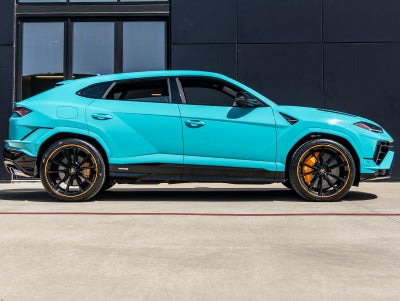 2024 Lamborghini Urus S