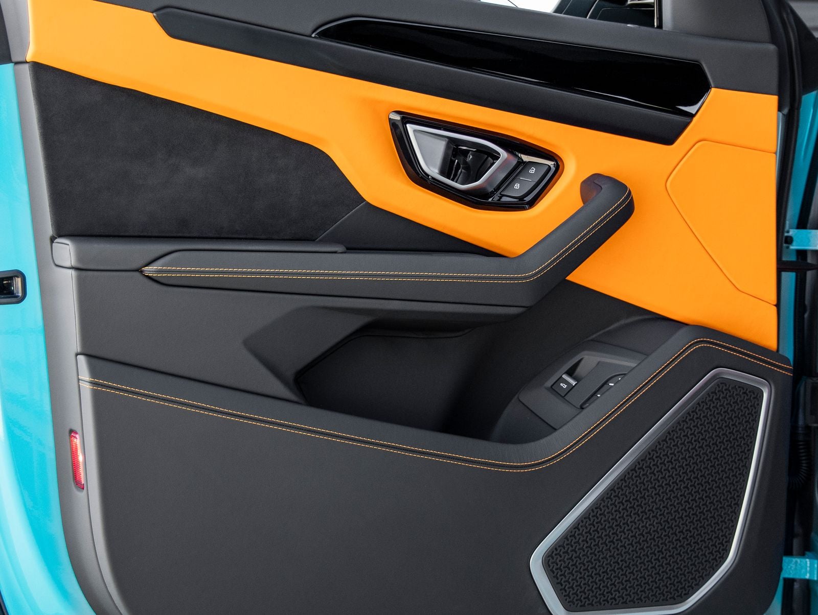 2024 Lamborghini Urus S