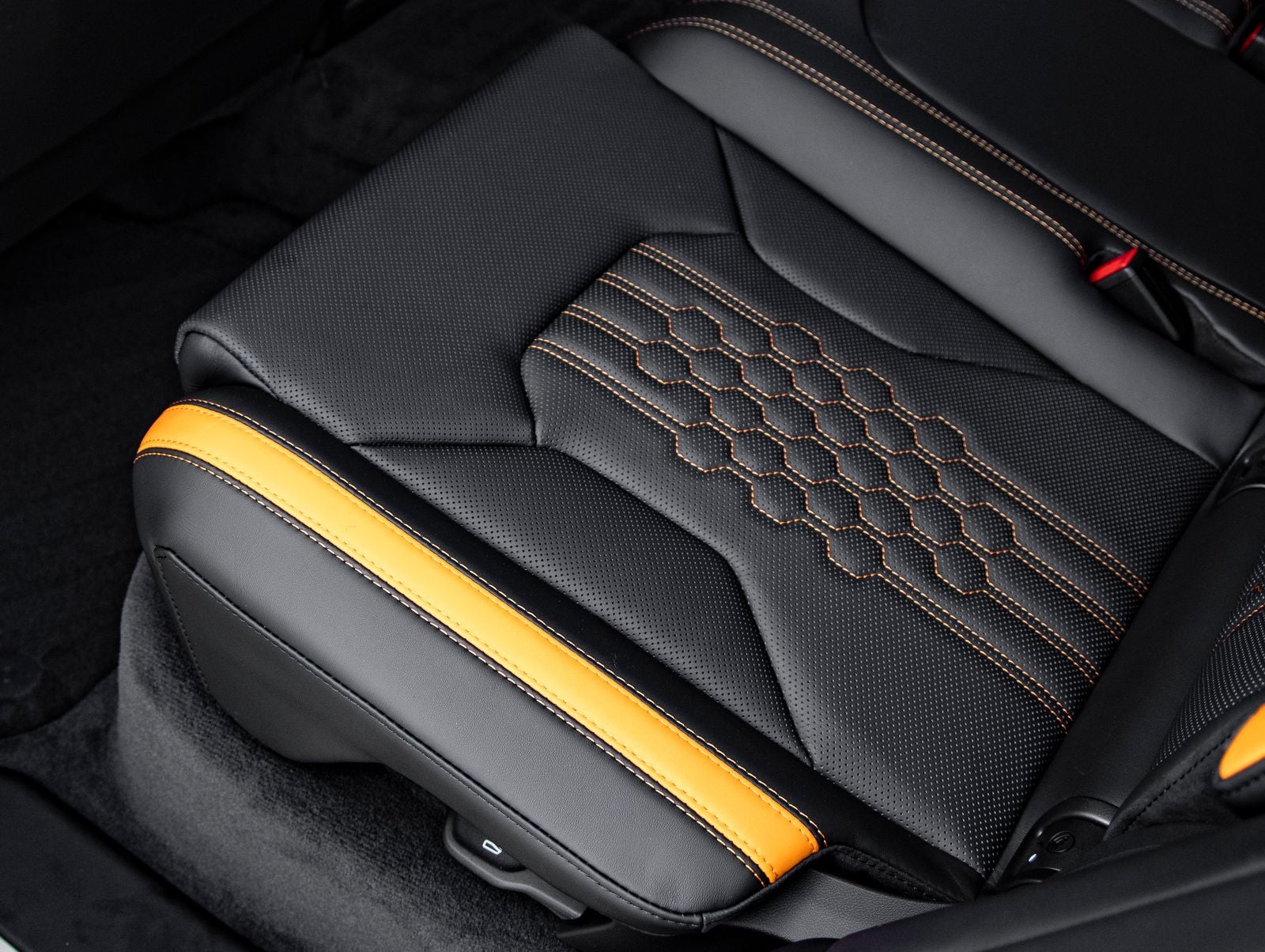 2024 Lamborghini Urus S
