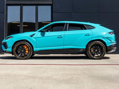 2024 Lamborghini Urus S