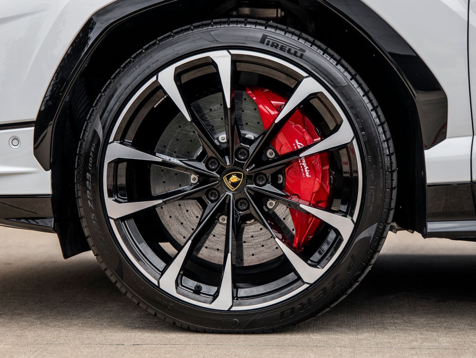 2024 Lamborghini Urus S