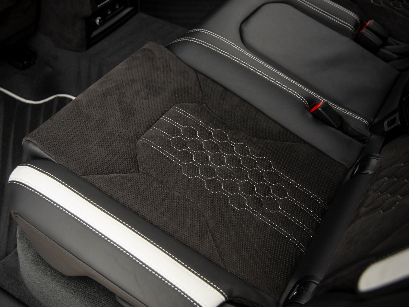 2024 Lamborghini Urus S