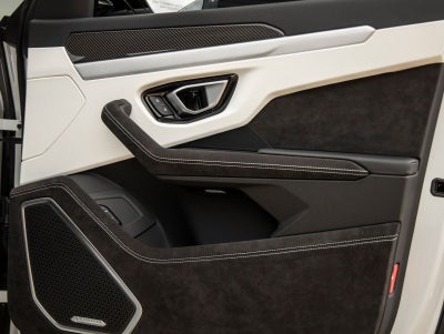 2024 Lamborghini Urus S