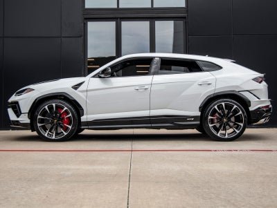2024 Lamborghini Urus S