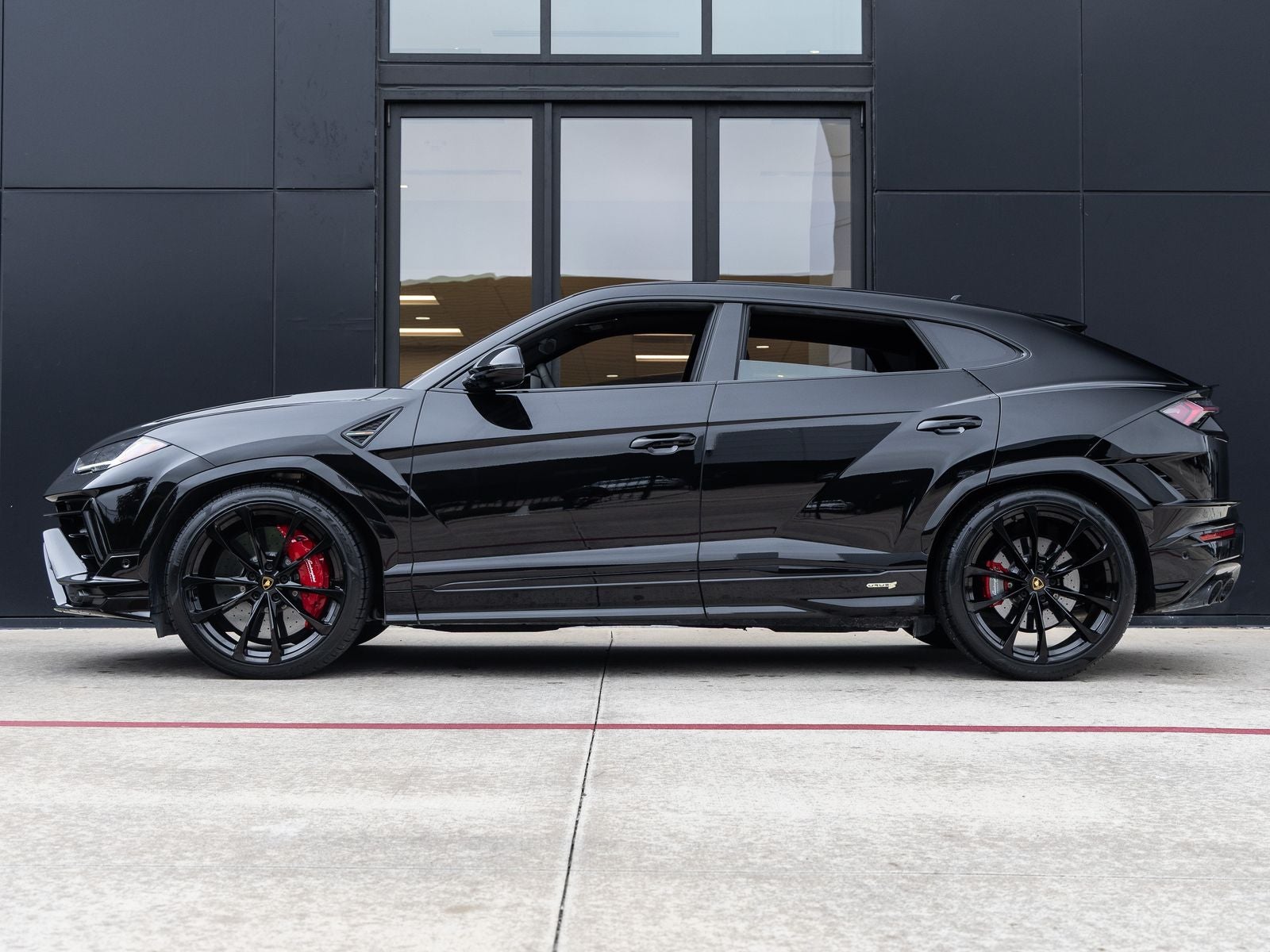 2024 Lamborghini Urus S