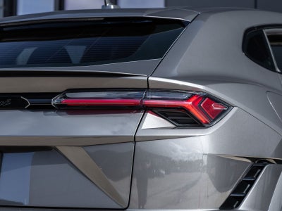 2024 Lamborghini Urus S