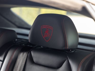 2024 Lamborghini Urus S