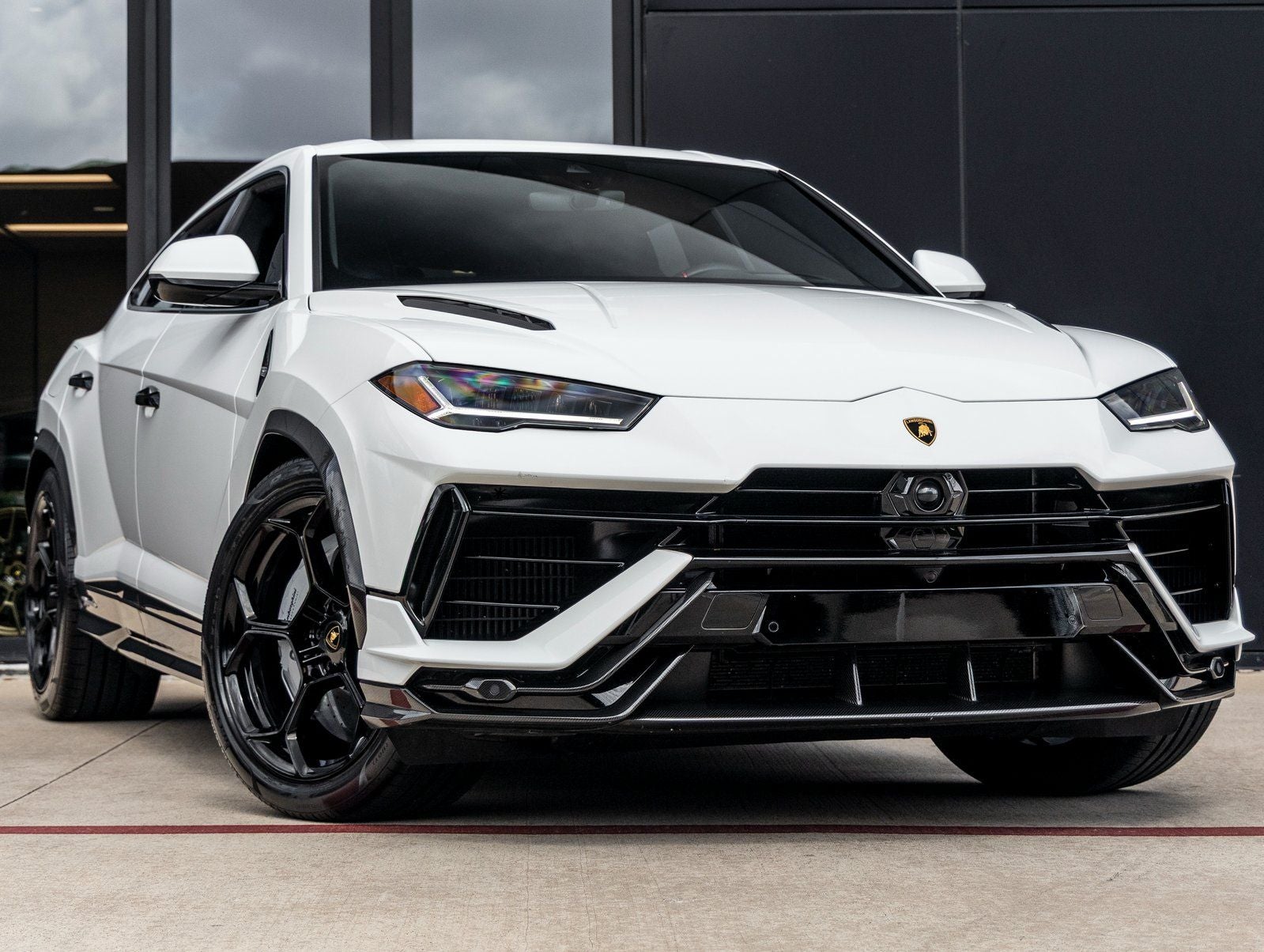2024 Lamborghini Urus Performante