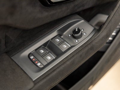 2024 Lamborghini Urus Performante