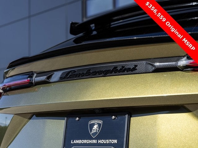 2024 Lamborghini Urus Performante