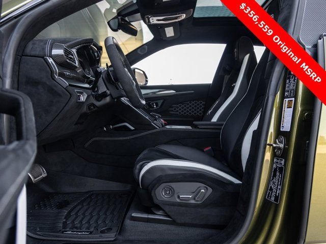 2024 Lamborghini Urus Performante