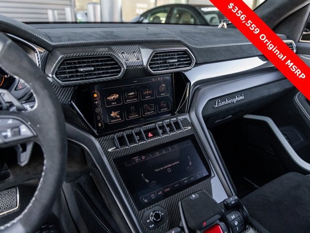 2024 Lamborghini Urus Performante