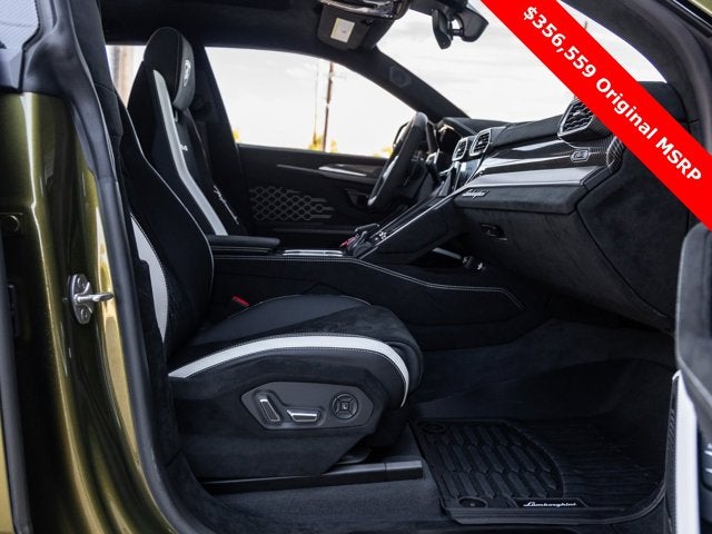 2024 Lamborghini Urus Performante