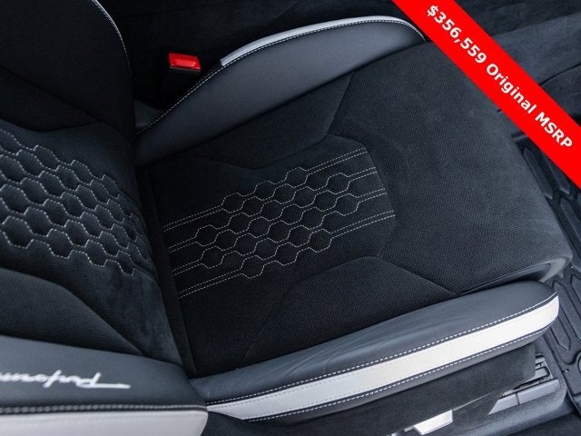 2024 Lamborghini Urus Performante