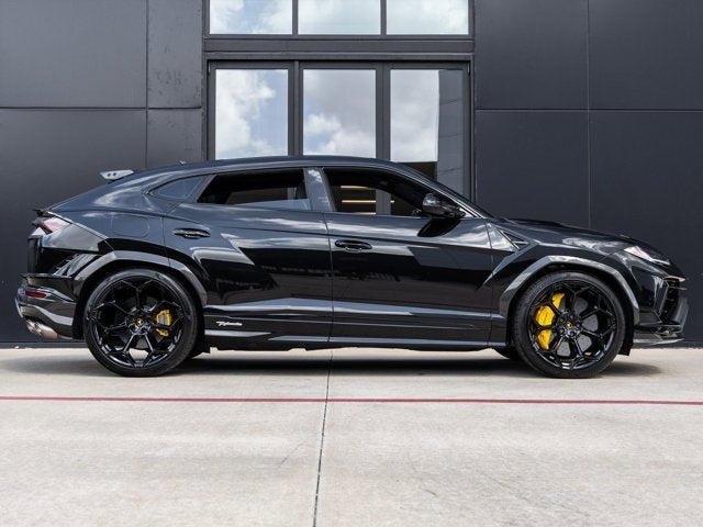 2024 Lamborghini Urus Performante