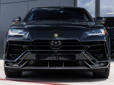 2024 Lamborghini Urus Performante