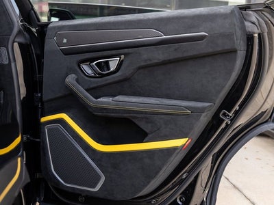 2024 Lamborghini Urus Performante