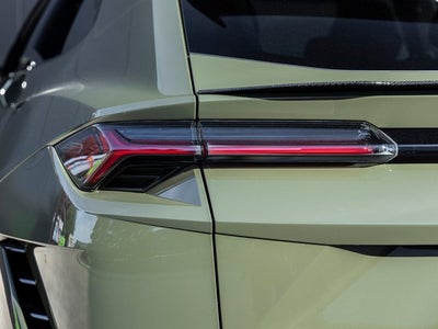2023 Lamborghini Urus Performante