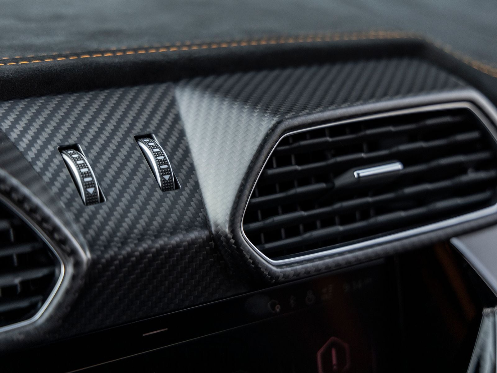 2023 Lamborghini Urus Performante