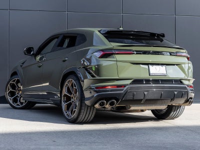 2023 Lamborghini Urus Performante