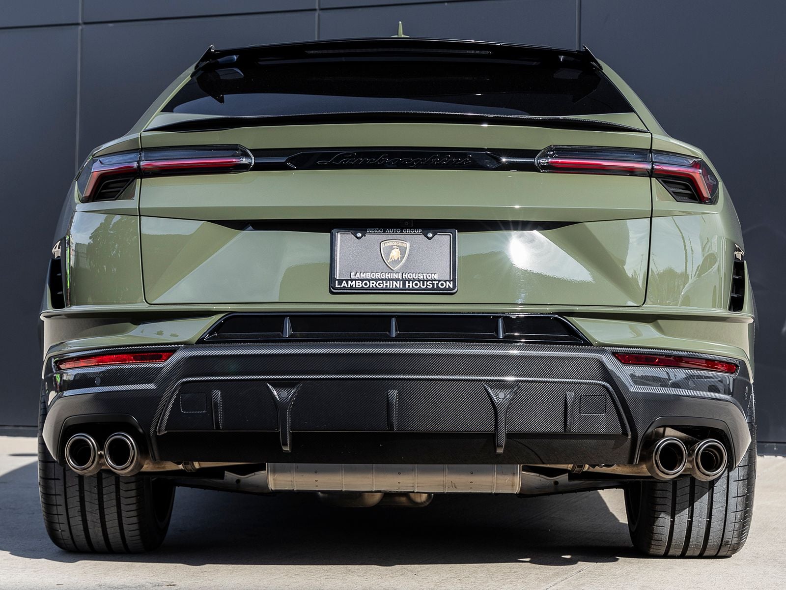 2023 Lamborghini Urus Performante