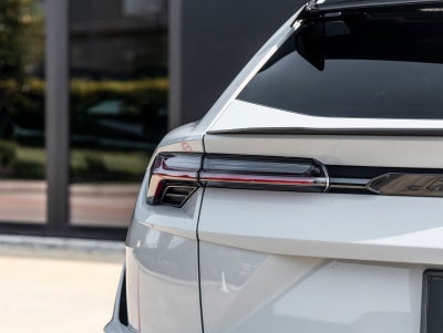 2024 Lamborghini Urus Performante
