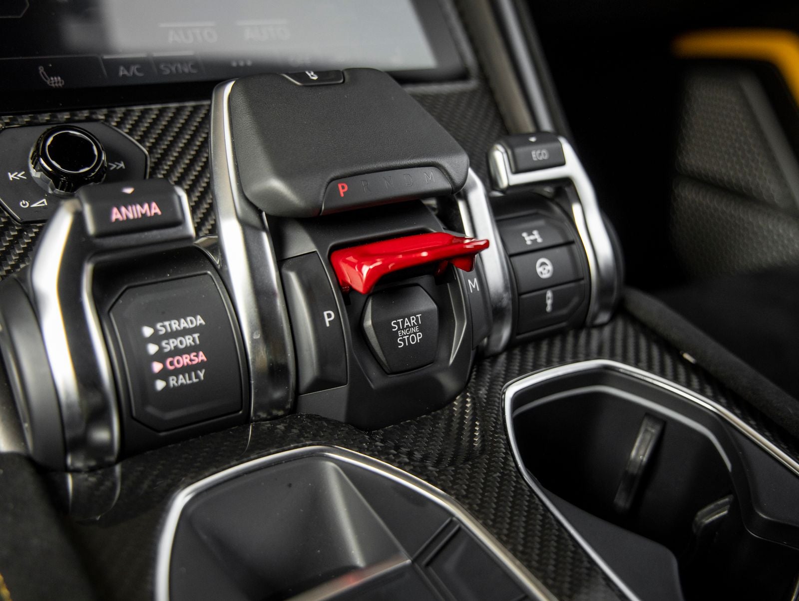 2024 Lamborghini Urus Performante