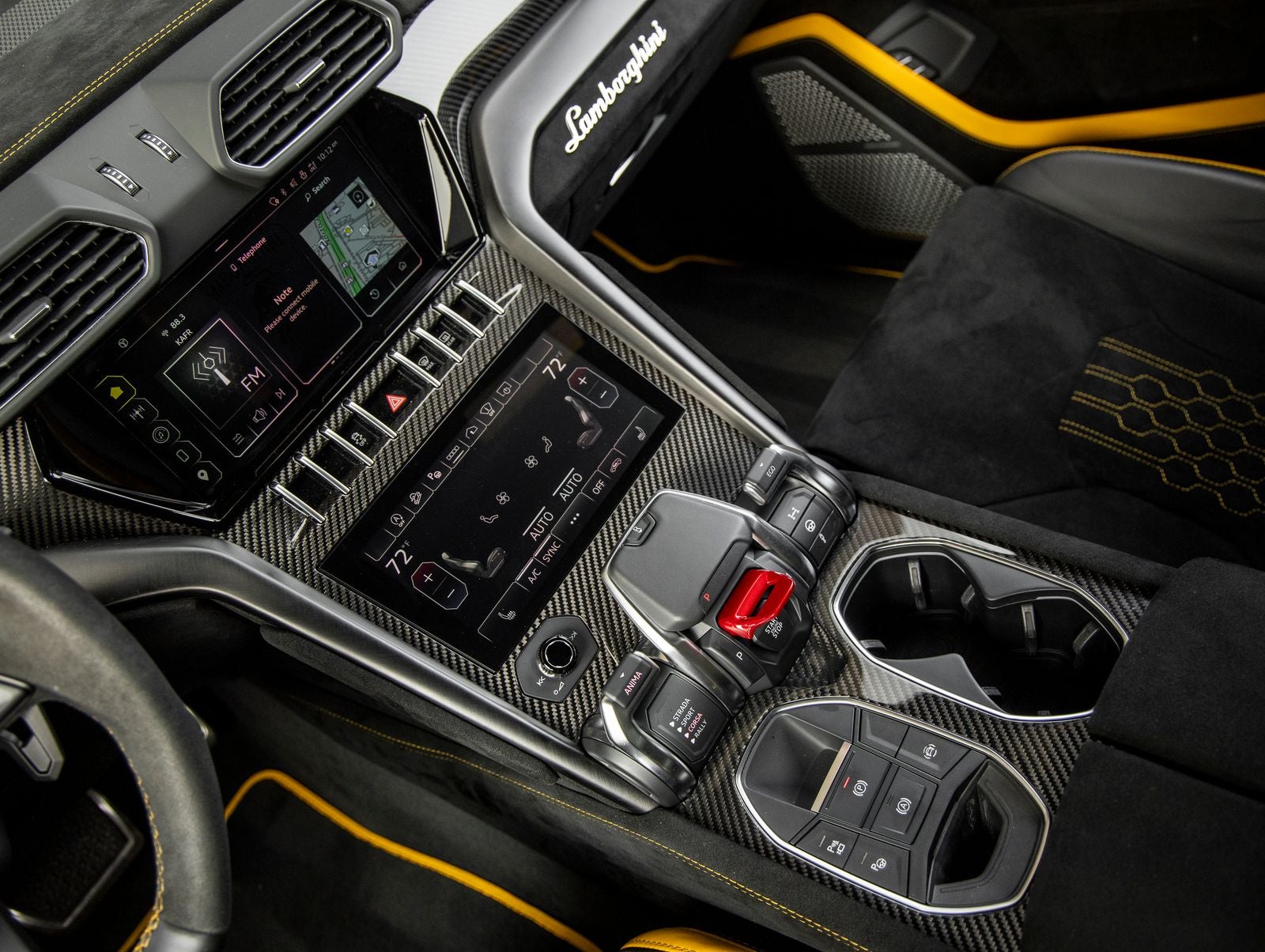 2024 Lamborghini Urus Performante
