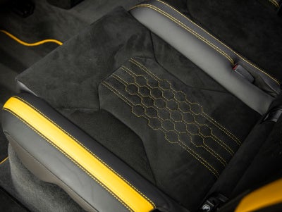 2024 Lamborghini Urus Performante