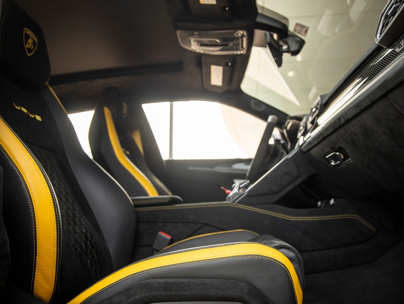 2024 Lamborghini Urus Performante